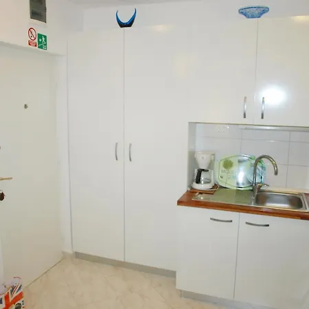 Apartman By The Sea - 12647 *