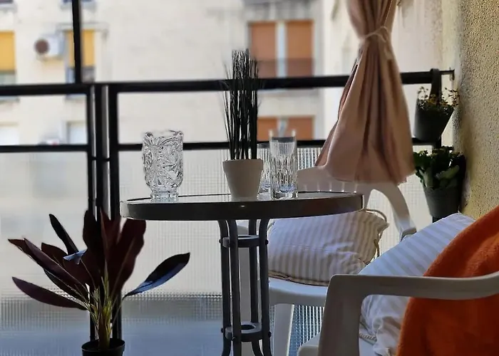 Apartment By The Sea - 12647 Split