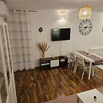 By The Sea - 12647 Apartment